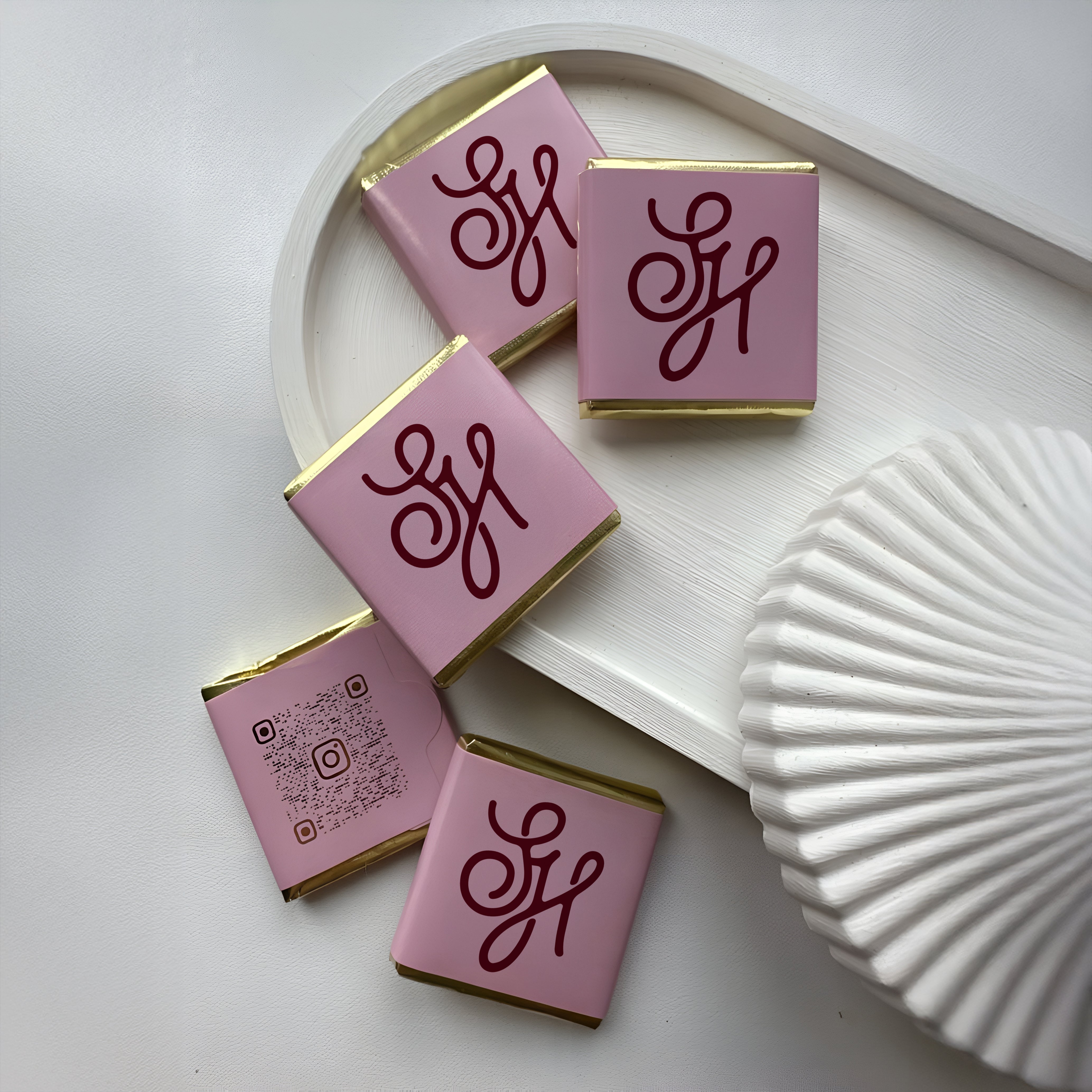 Mini chocolates con envoltura